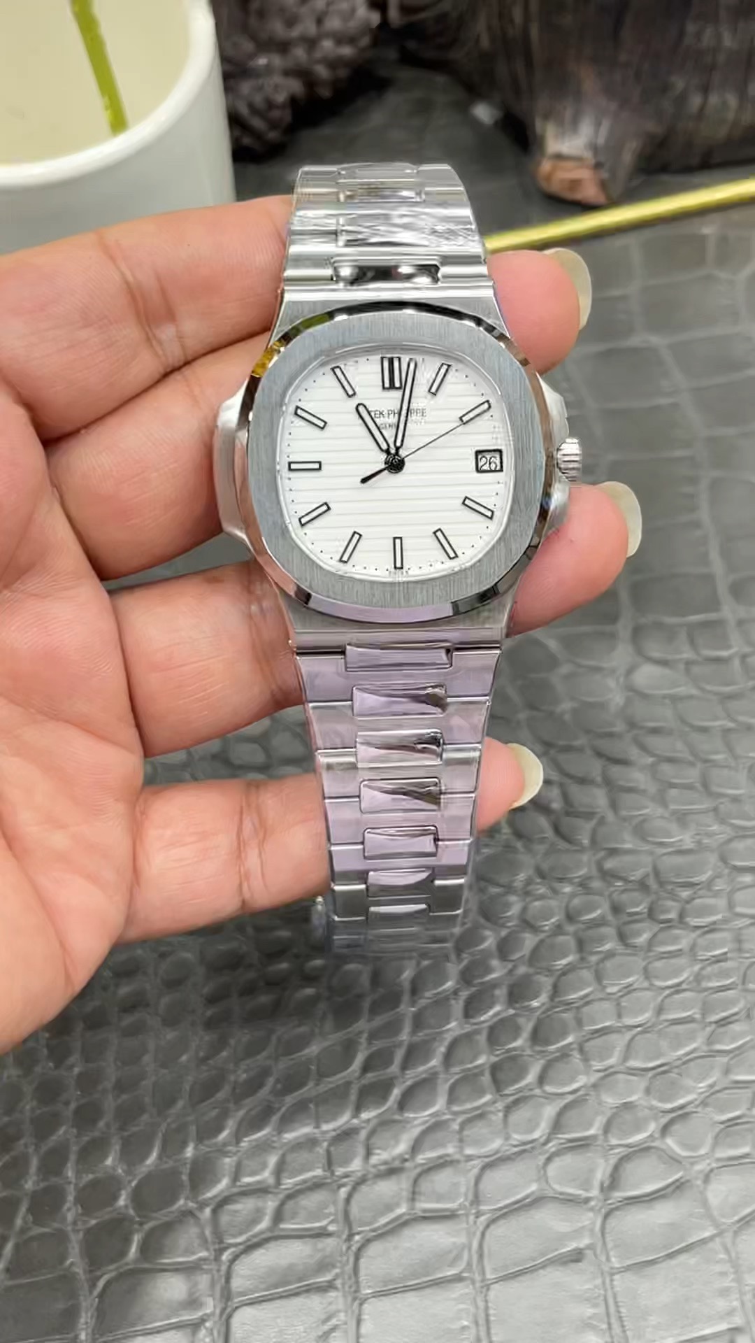 3k パテックフィリップ ノーチラス 5711 ホワイトダイヤル/40mm*8.3mm/Cal.324インテグレーションモデル