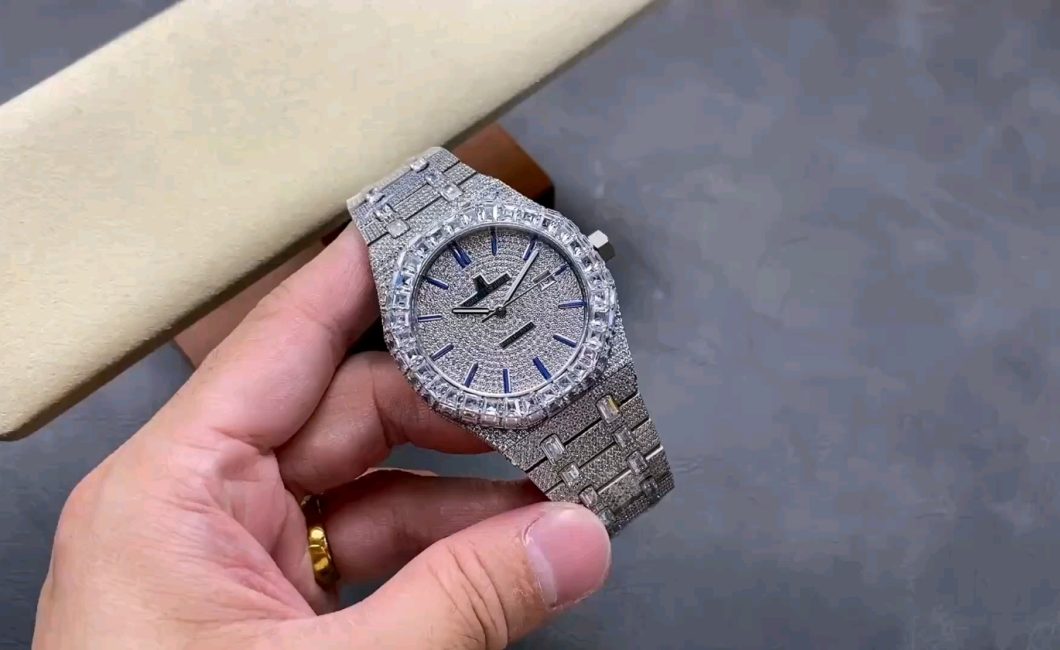 オーデマ ピゲロイヤルオーク15400レビュー