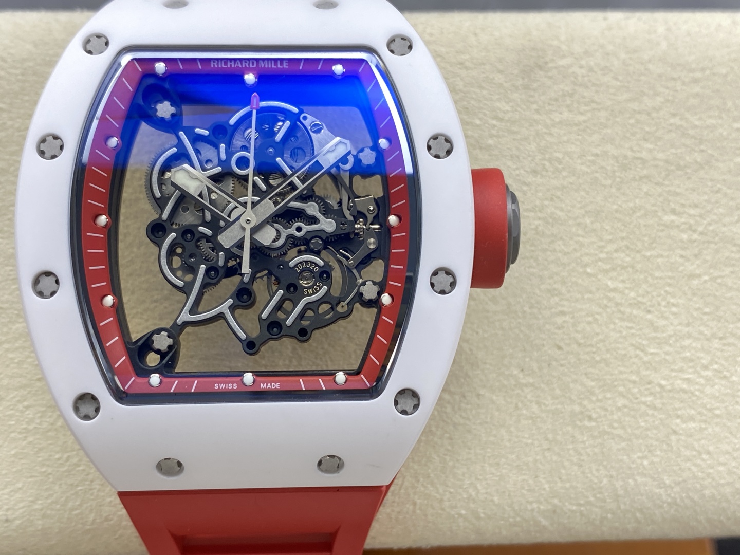 理チャードミル RM055の魅力に迫る！革新的技術と唯一無二のスタイル