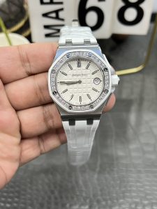 {“タグ”:[“ロイヤルオークレプリカウォッチ”,”レプリカウォッチ比較”,”オーデマ・ピゲオフショアモデル”,”ミルクホワイトシリーズウォッチ”
