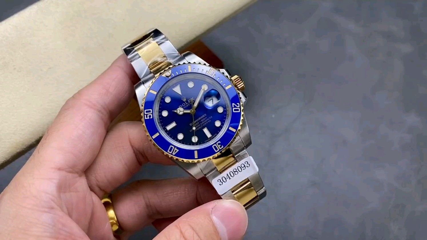 18K金張りのサブマリーナ！？ZQ ファクトリーの魅力に迫る