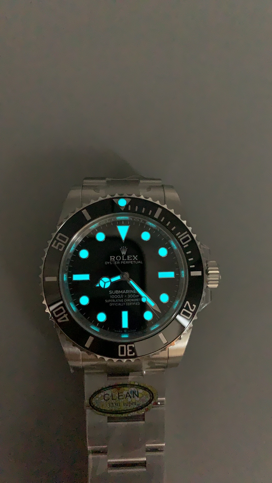 クリーンファクトリーメイド、41mm、ノンデイトスペック、3230ムーブメント