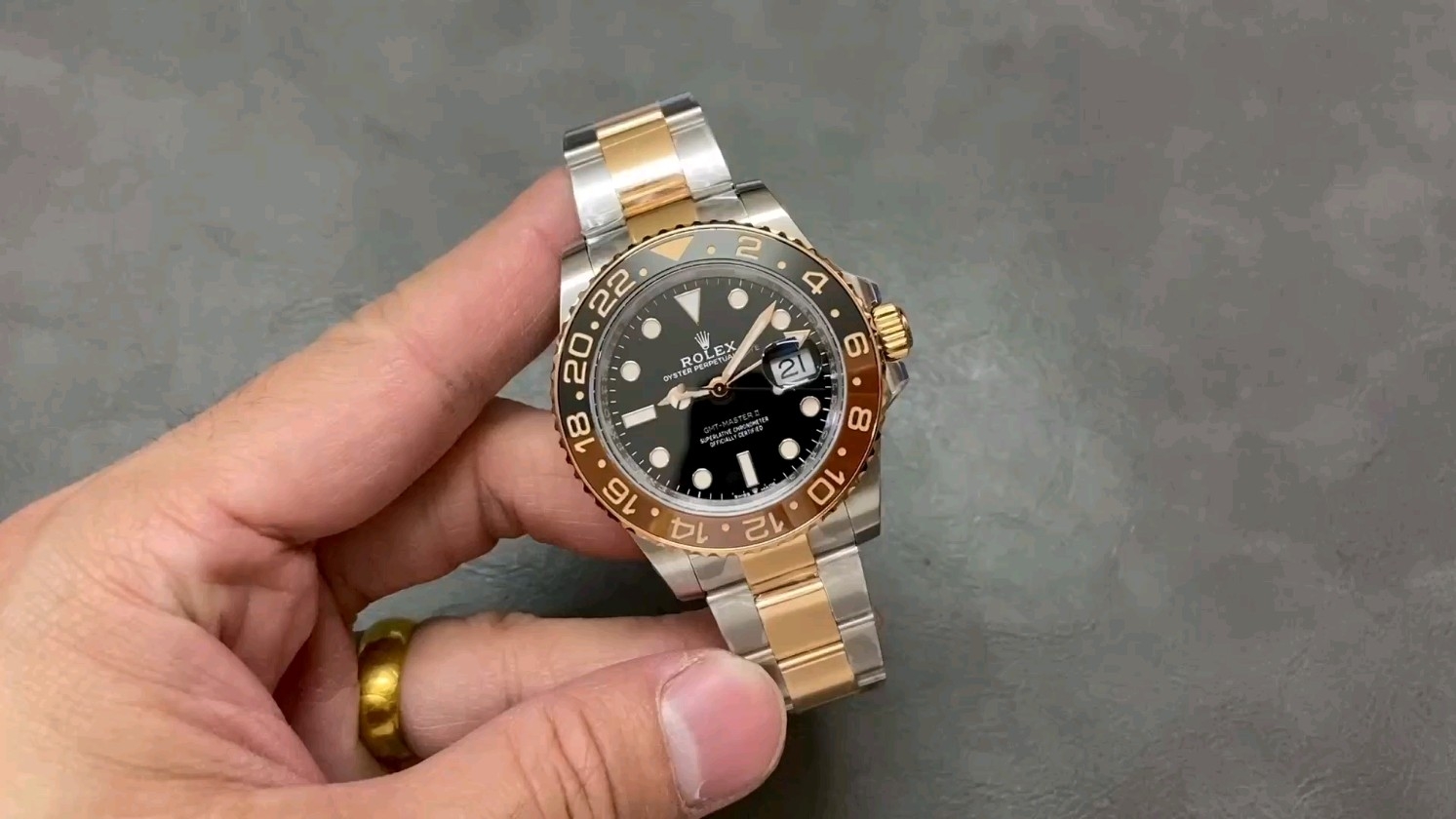カスタマイズカスタム 18Kゴールド ロレックス GMT サブ 3285ムーブメント