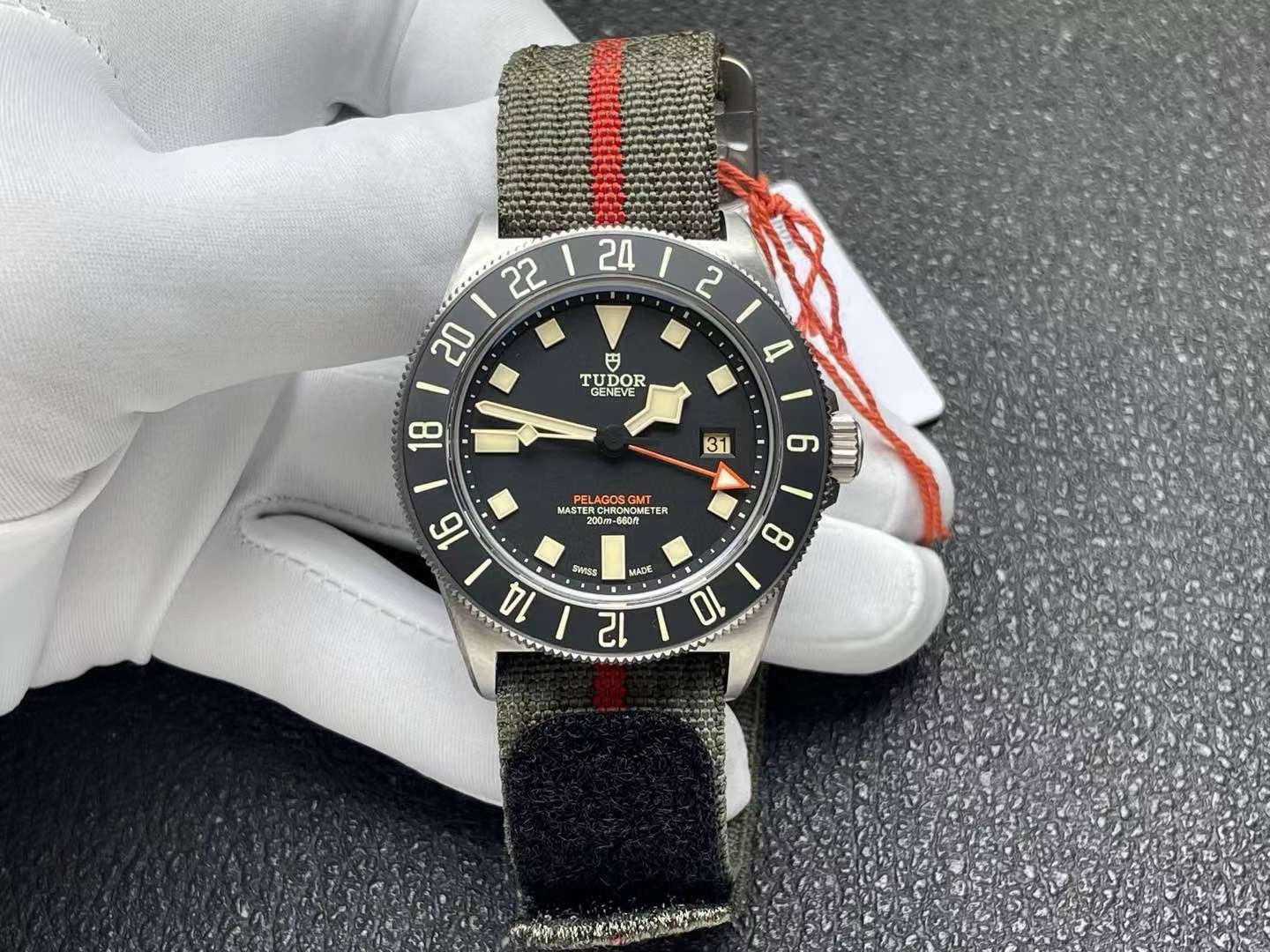 アダルトの腕時計セレクションび！注目の時計のGMTモデルを徹底解説