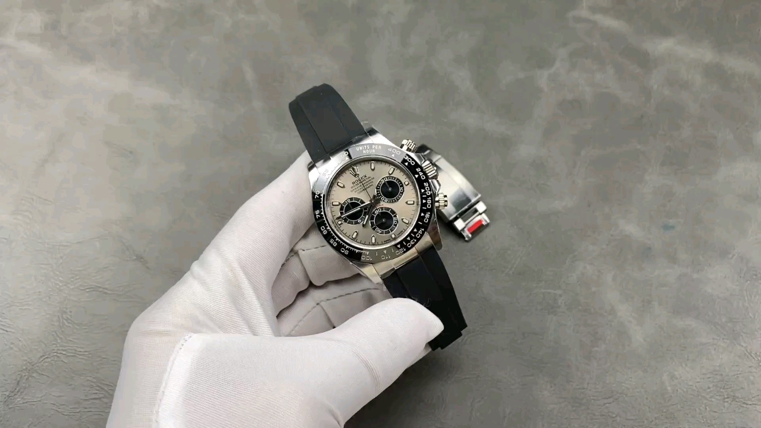 クリーン工房 C工房 デイトナ 4130ムーブメント
