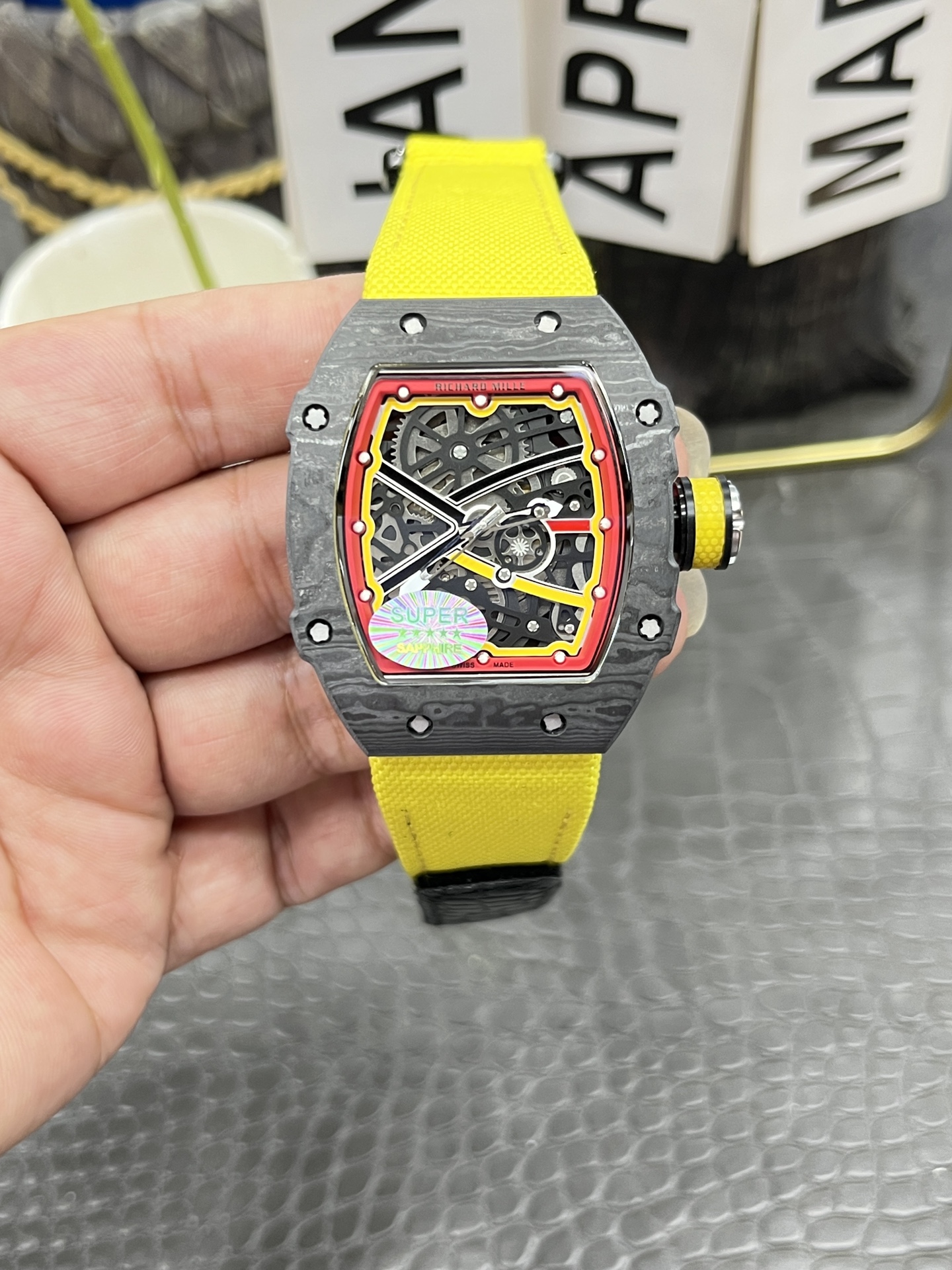 {“タイトル”:”GGリシャールのRM67-02：シチズンムーブメント搭載の魅力に迫る！”,”ケース”:”最近、時計