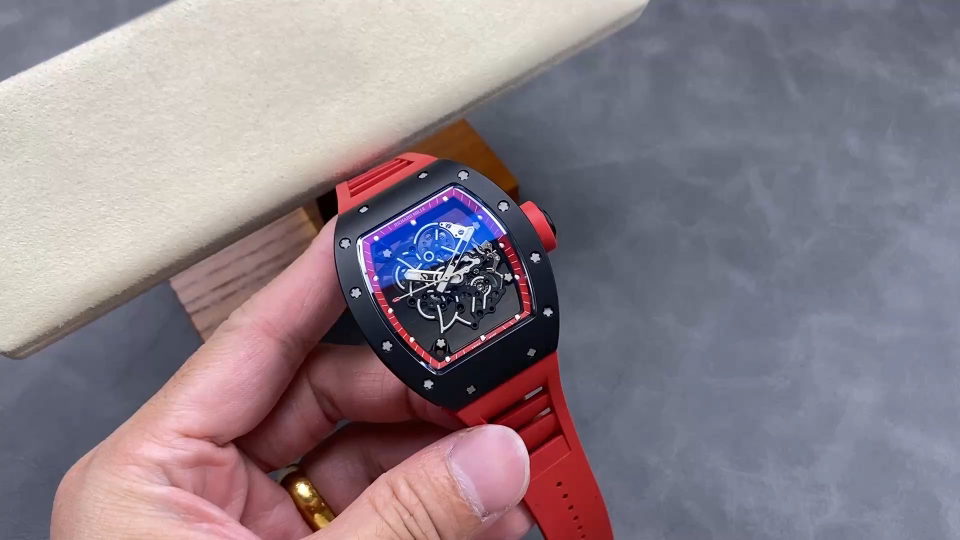 理チャード・ミル家のニューフェースRM055レビュー