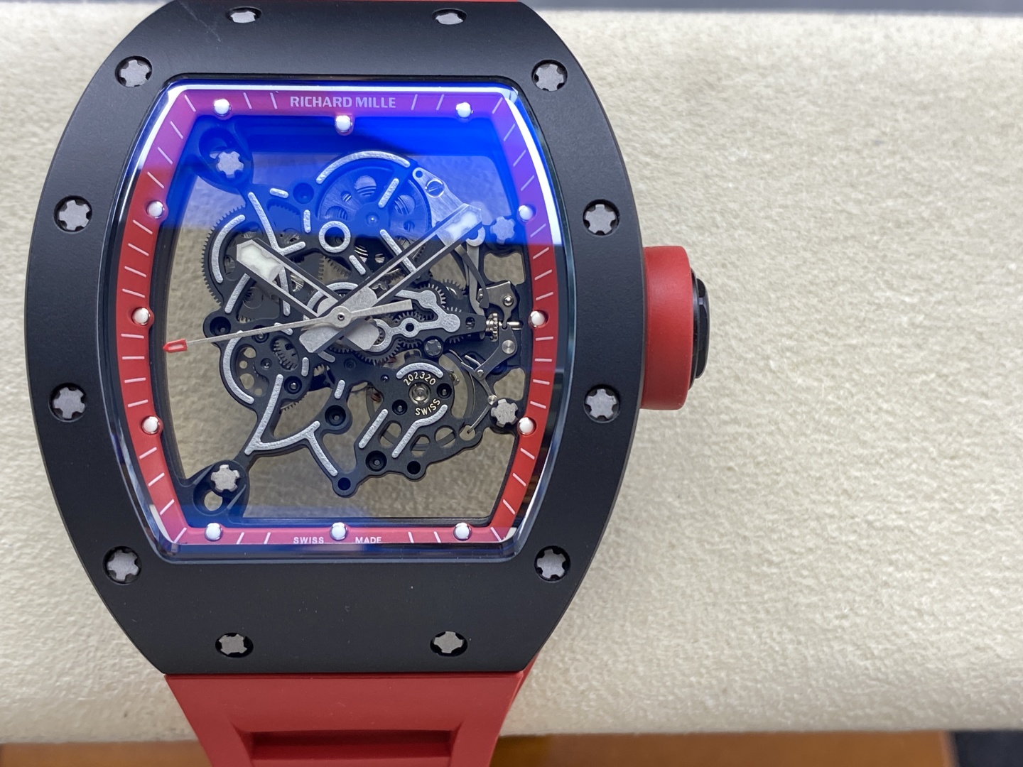 理チャード・ミルRM055の魅力とは？高品質なレプリカのシークレットを探る！