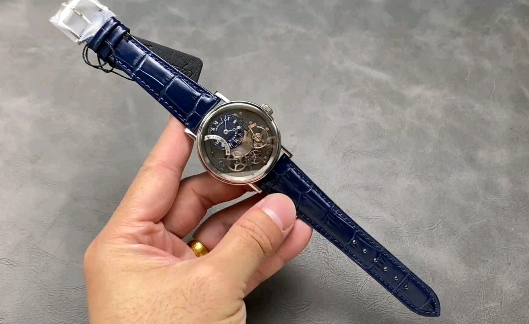 ブレゲトラディションレガシーシリーズ