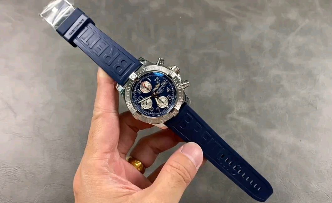 ブライトリング クロノグラフ 43mm