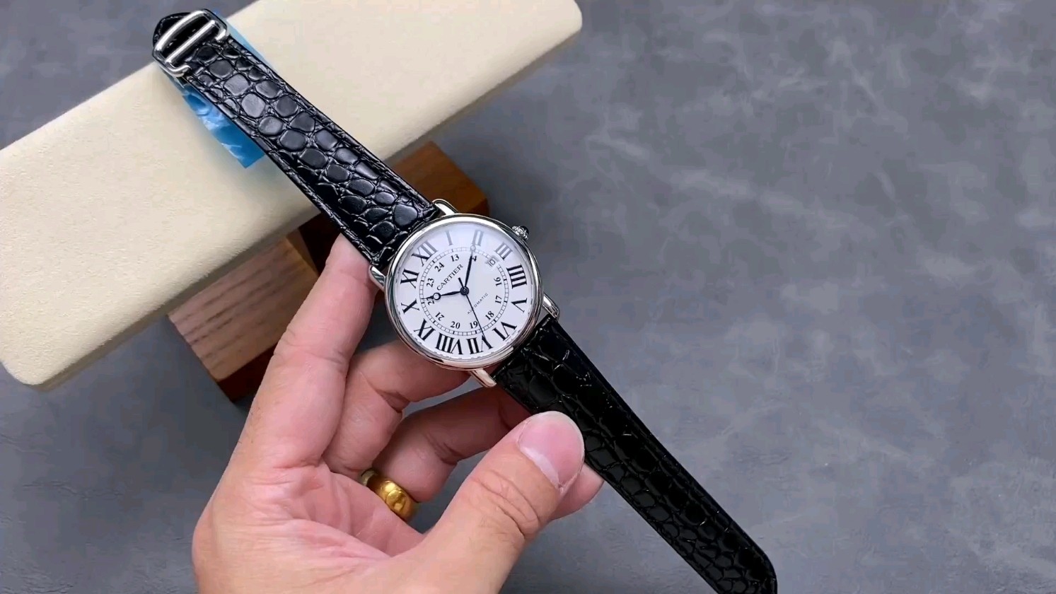 カルティエ ラージ ロンドン 40mm 2836ムーブメント