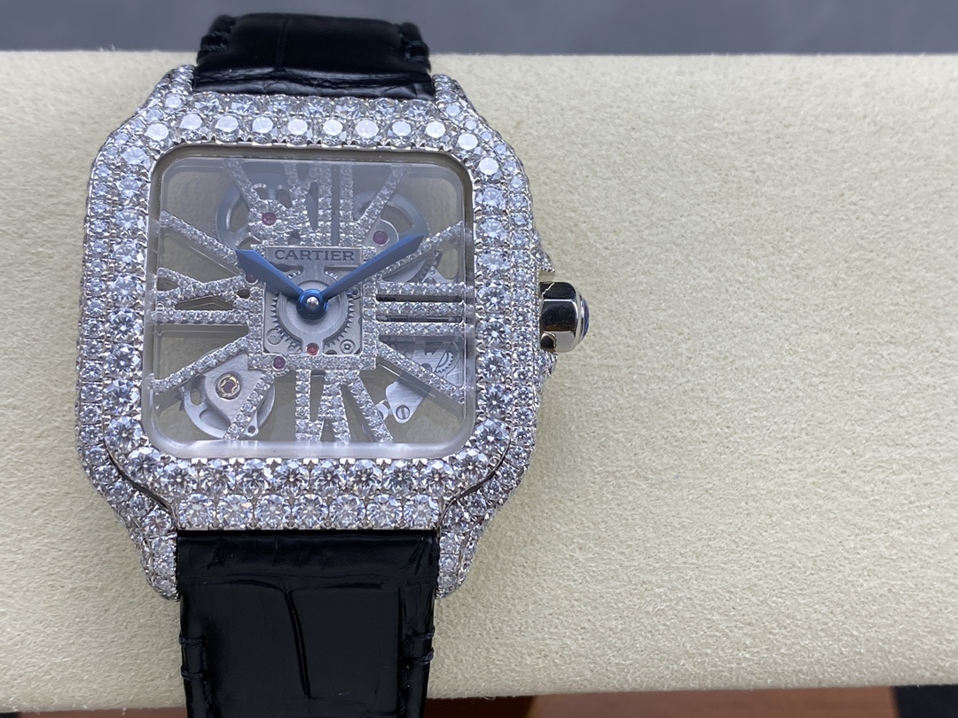 カスタマイズカスタム フルカスタムモアサナイト💎 カルティエ スケルトン サントス 40mm