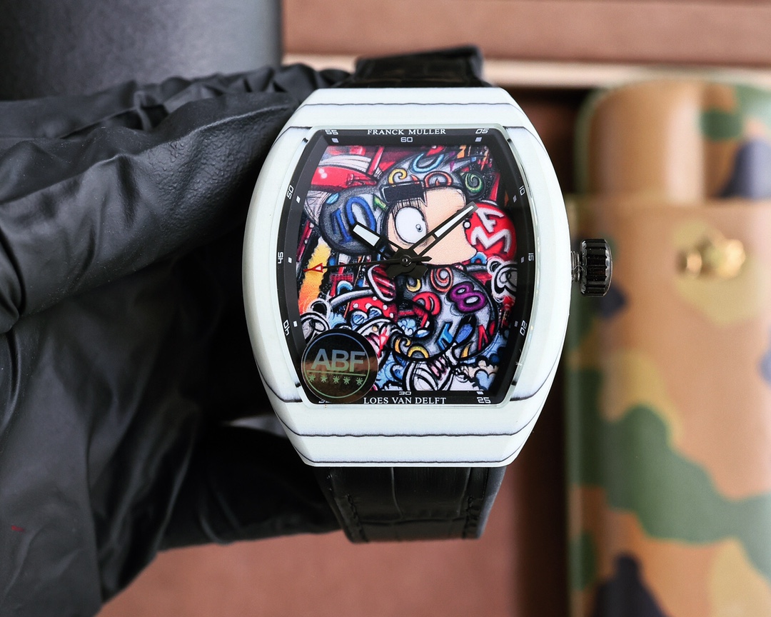 フランク ミュラー V45シリーズのグラフィティアートに魅せられる！