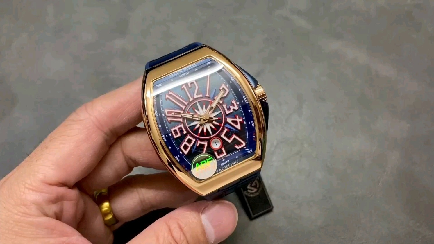 ヴァンガード V45 クレイジー 時刻で時のコンセンサスを覆す！