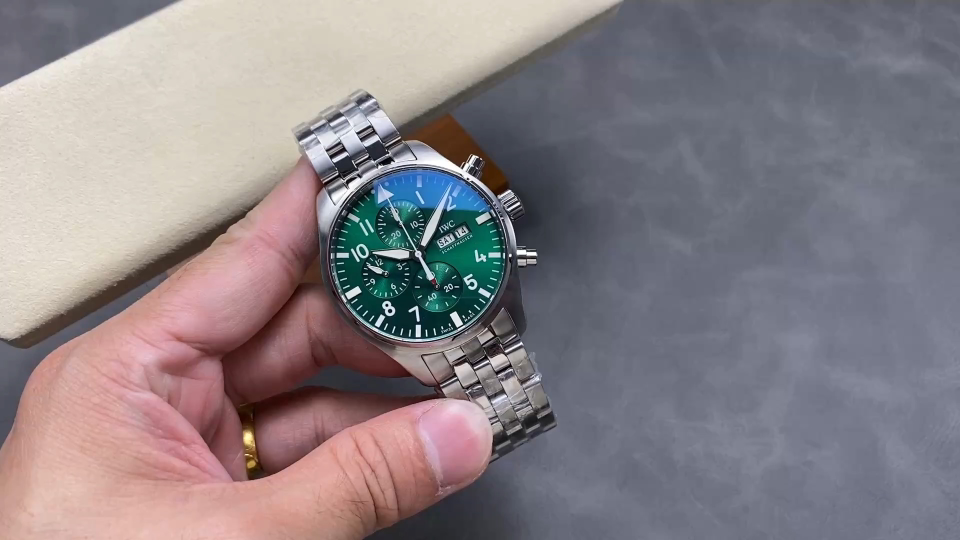 IWCパイロットウォッチの進化