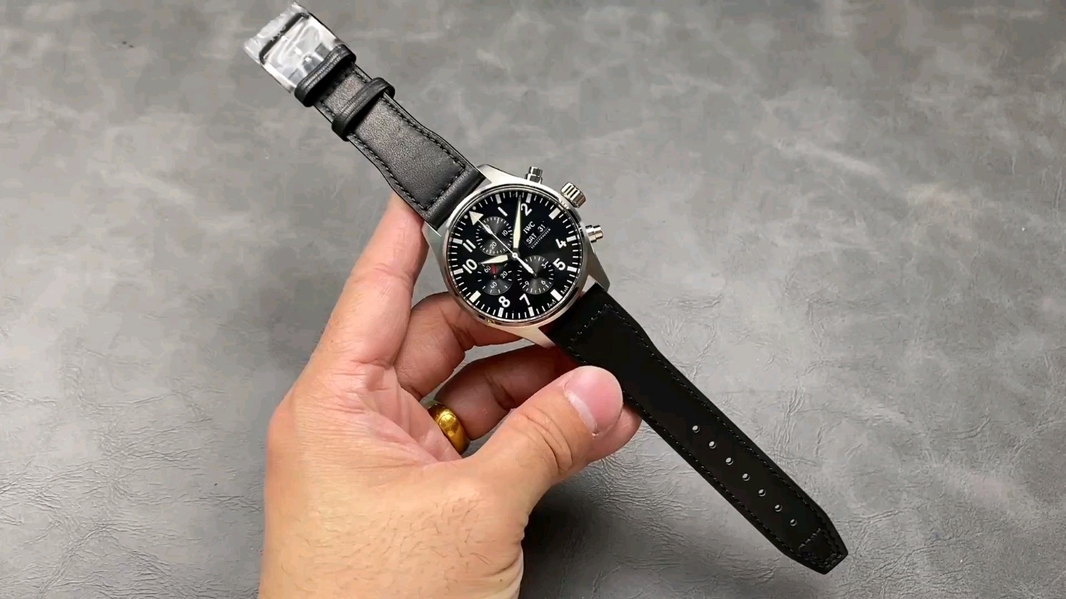 エタポール IWC パイロット スイス7750ムーブメント