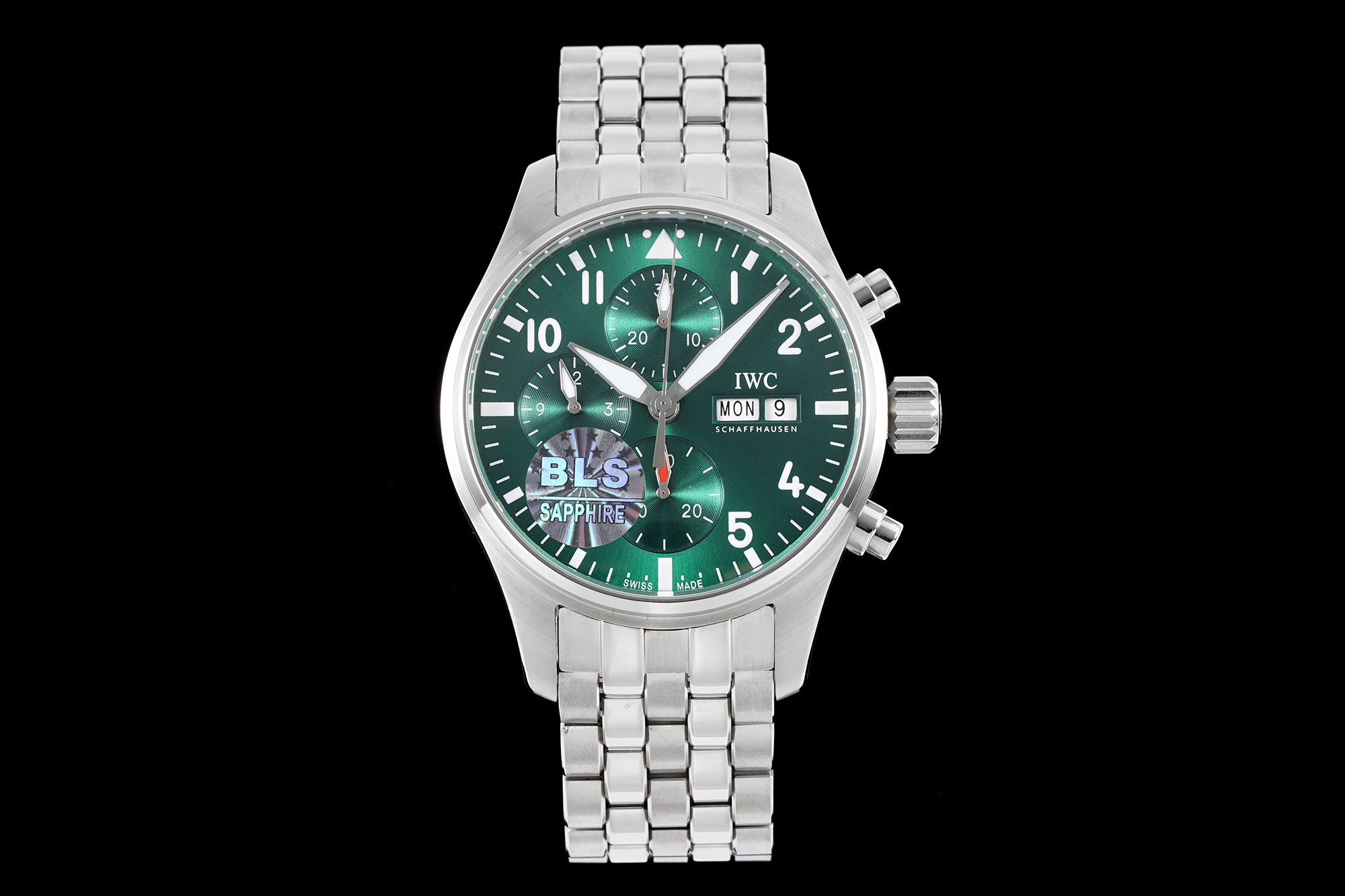 新型BLSIWCパイロット時計をレビュー！注目の時計のサイズは41mm