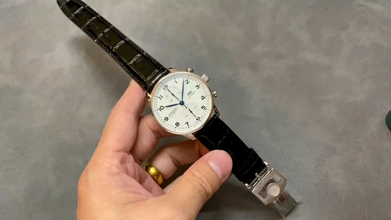 IWCポルトギーゼ・クロノグラフ エナメルダイヤル150アニバーサリーモデル