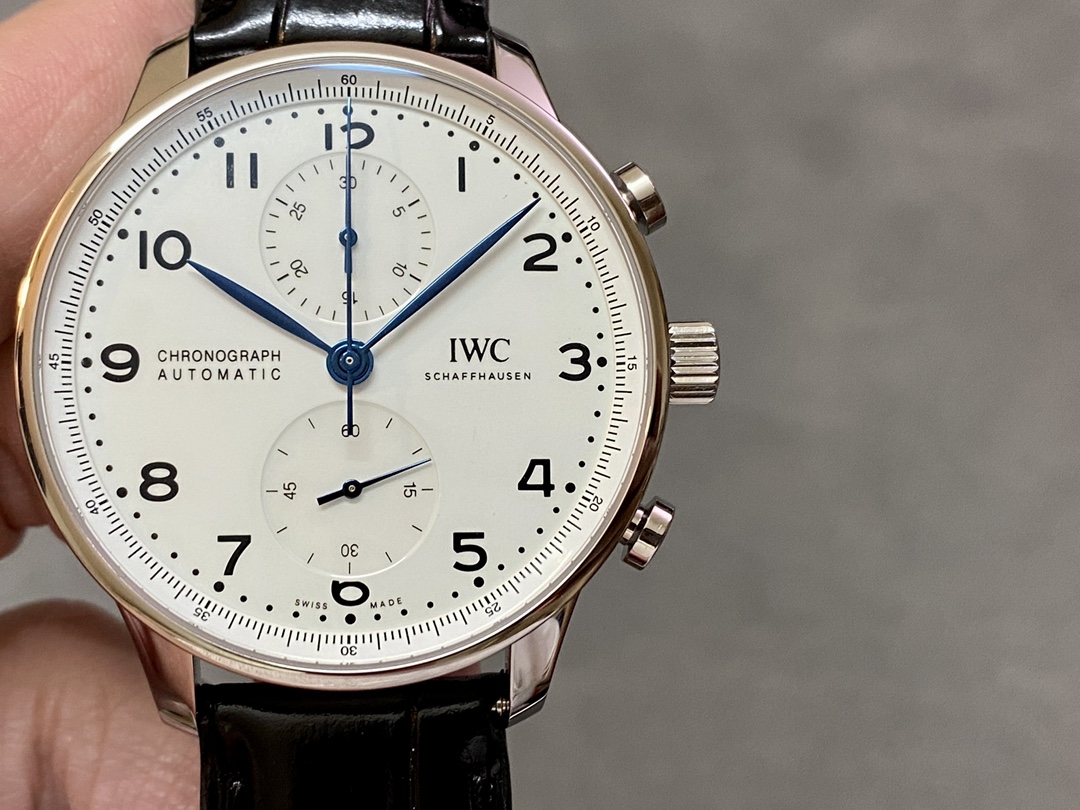 IWC（インターナショナル・ウォッチ・カンパニー） セラミックダイヤル150アニバーサリーケースバックスケルトンモデル