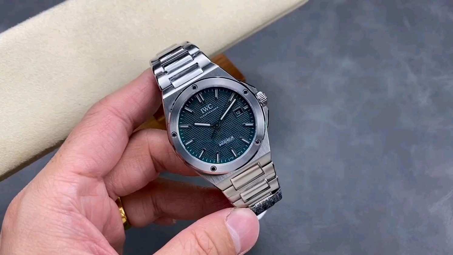 復刻版！IWCインジュニアの魅力を徹底解剖！