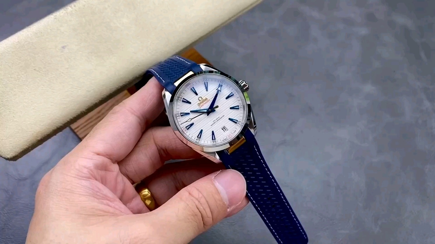 N1 ファクトリーの新作腕時計が驚異の品質で登場！その実力を徹底解剖！