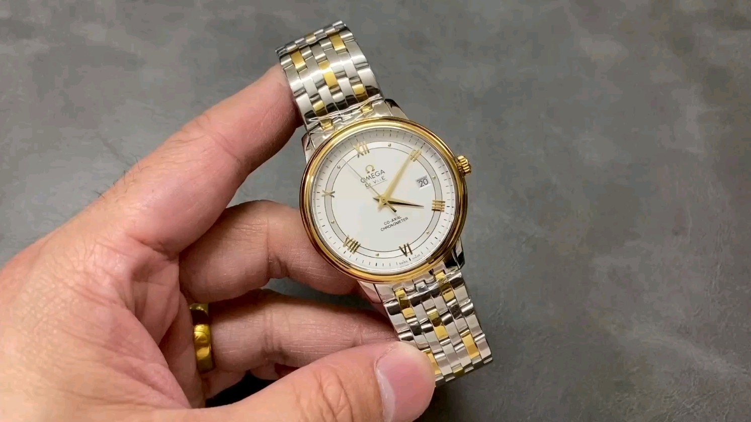 TW オメガ デ・ヴィル 2892ムーブメント