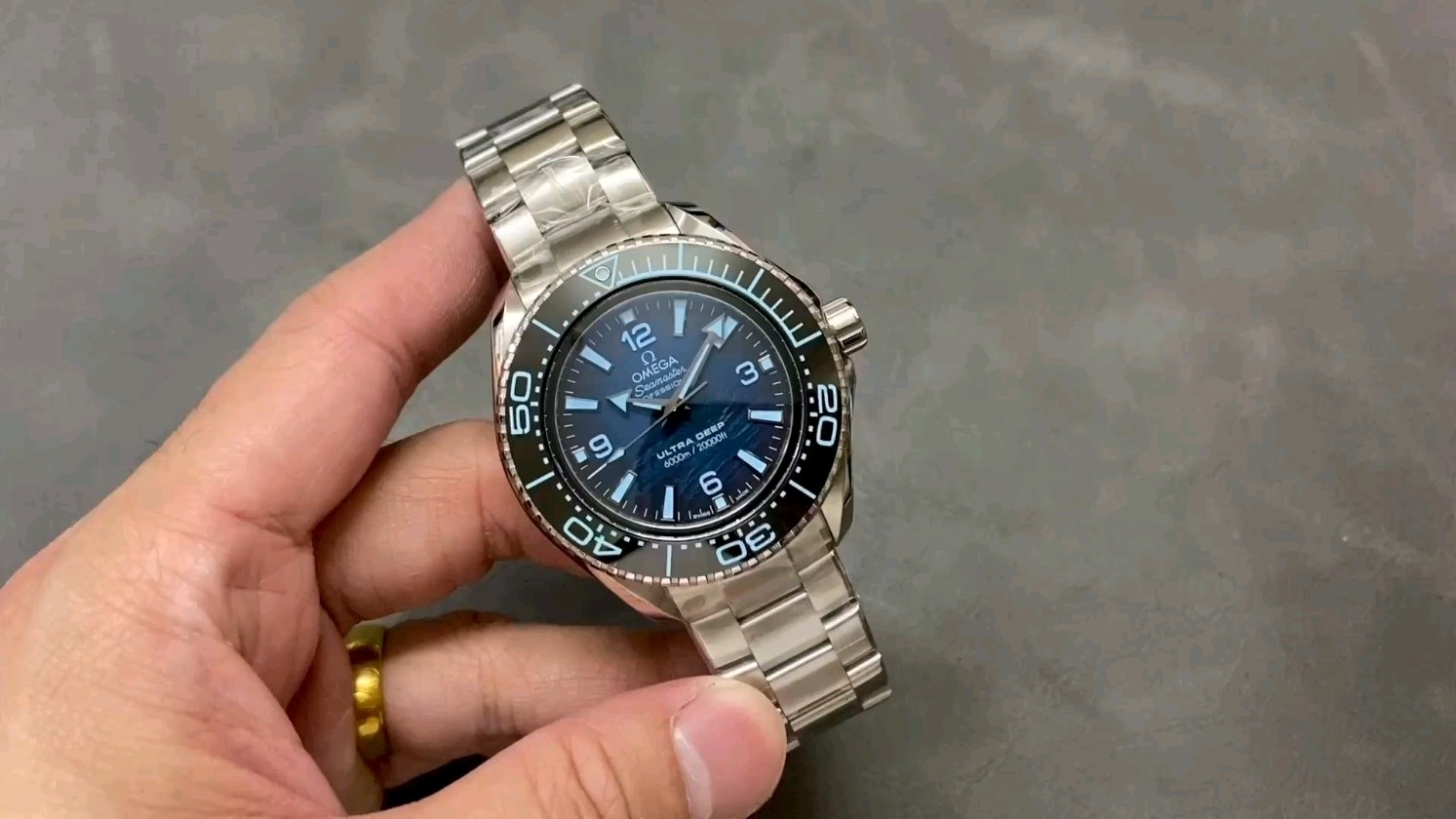 VS オメガ シーマスター 600m シーキング 45.5mm 8912ムーブメント