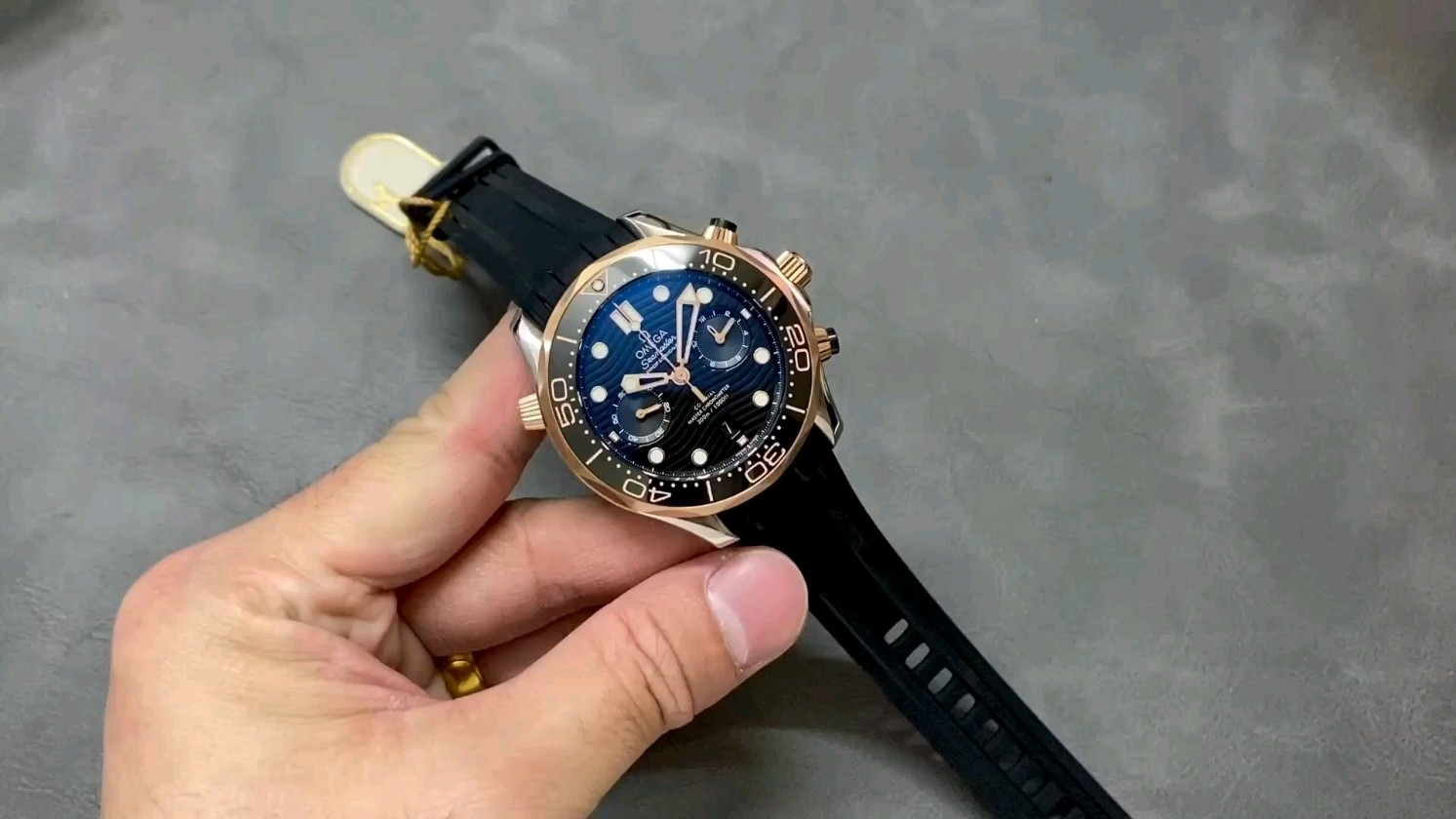 TW オメガ クロノグラフ シーマスター 9900 キャリバー
