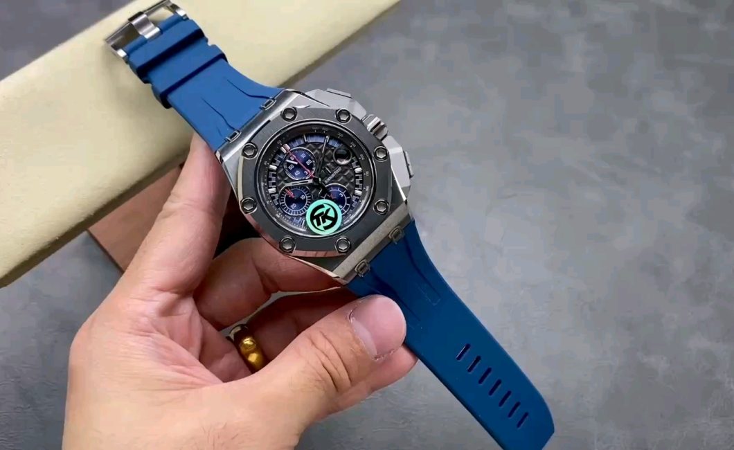 驚異！オーデマ ピゲロイヤルオークの新作モデルクロノグラフ、その魅力に迫る！