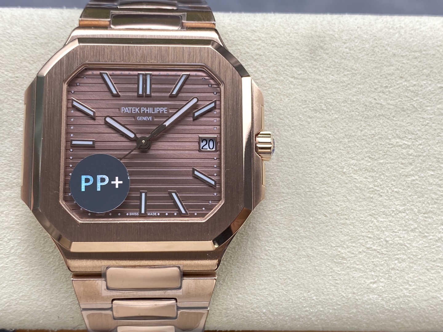 PP+パテック・フィリップキュビタス 5821レビュー