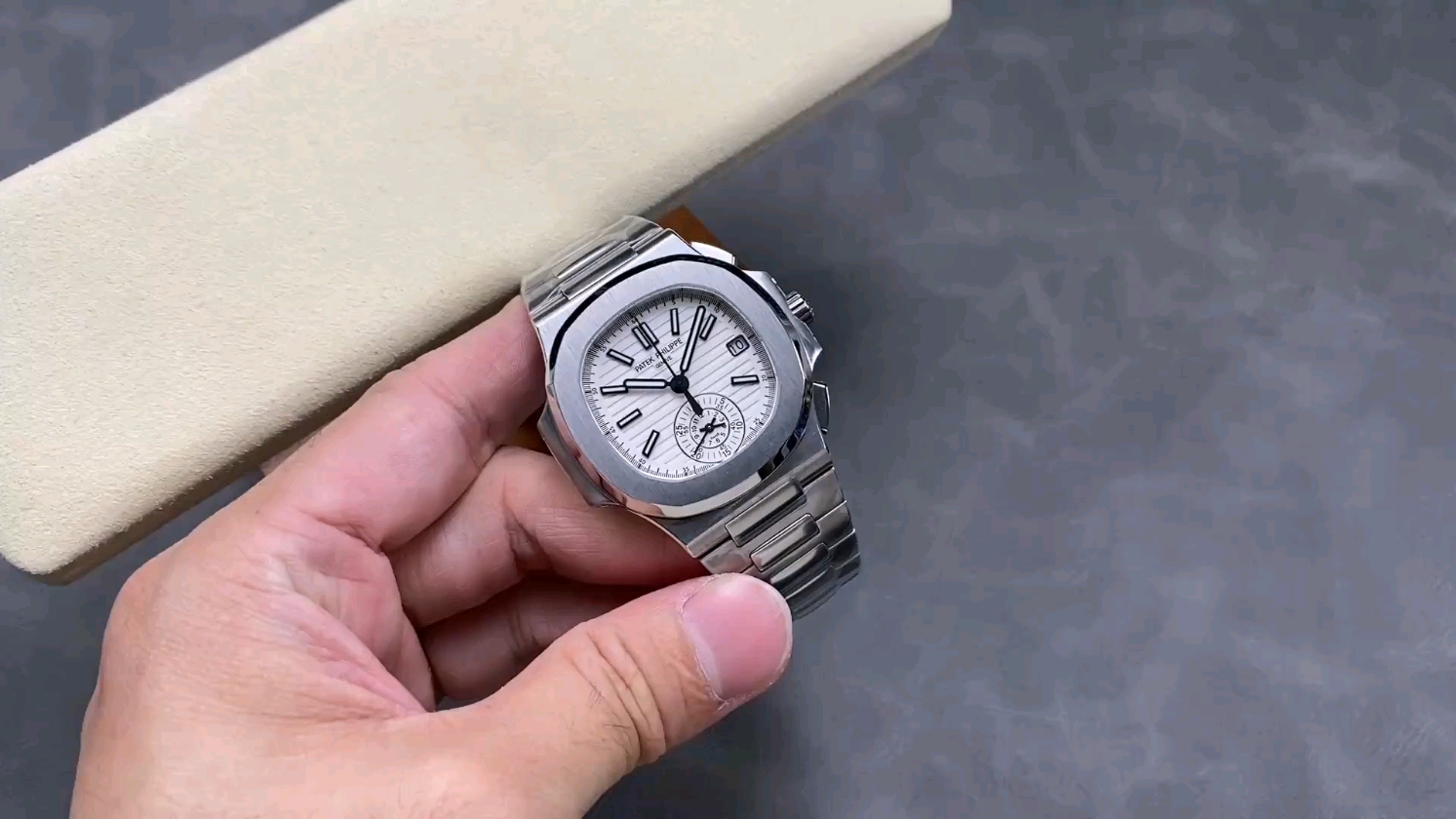 3K厂V3控えめパワー！驚きのウルトラシンパテックフィリップ5980