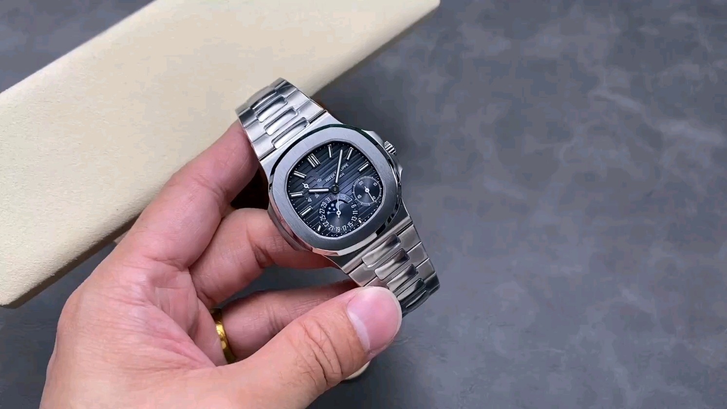 🔥🔥PPF パテック・フィリップ 5712 一体型モデル オリジナルとシンクロナイズしたムーブメントエングレービングプレート 予約受付中🔥🔥