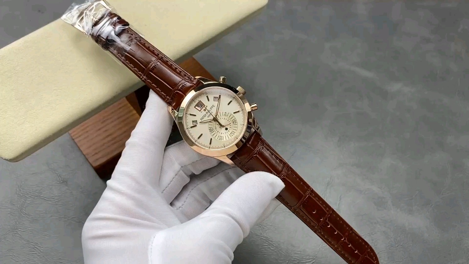 TW ファクトリーのノーチラスシリーズ5969R-001が登場！その魅力とは？