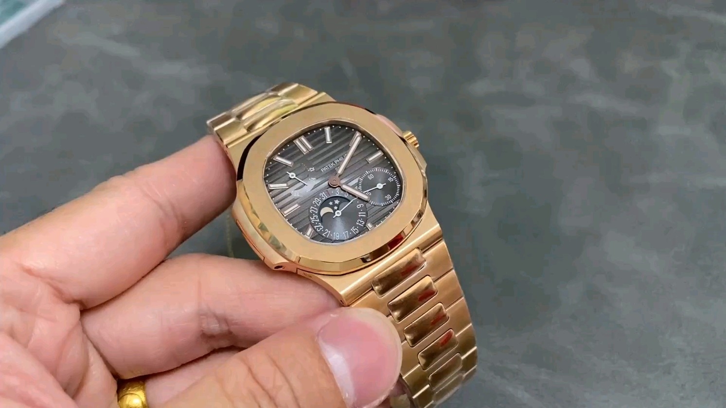 PPFが再現する究極のPP5712GR V3！その魅力とは？
