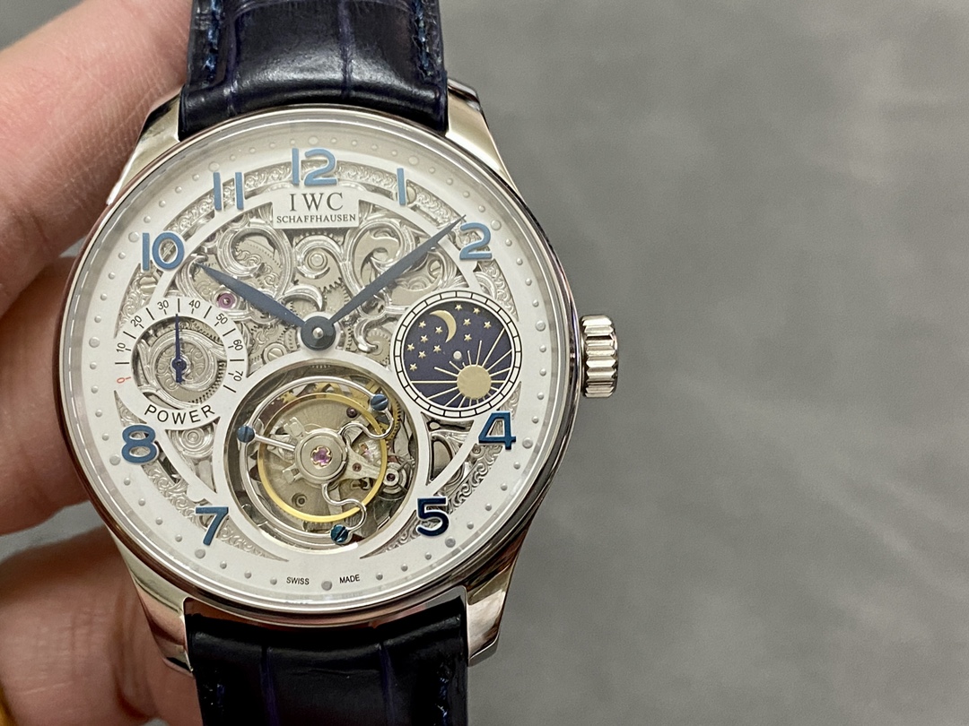IWC 日月星辰トゥールビヨン 手巻きき