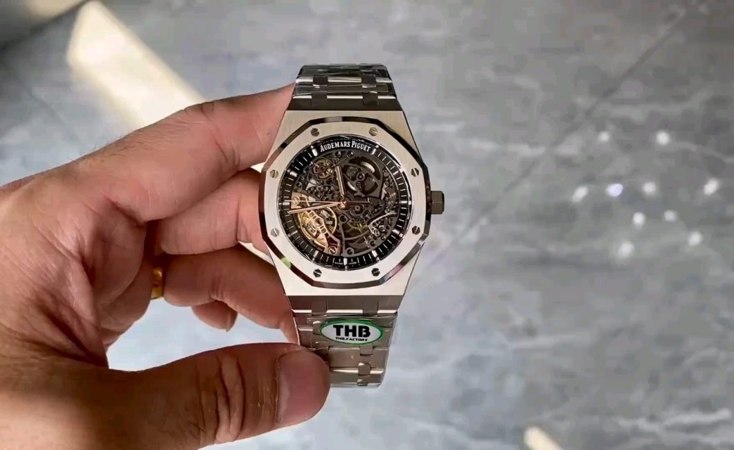オーデマ ピゲロイヤルオーク15407レビュー