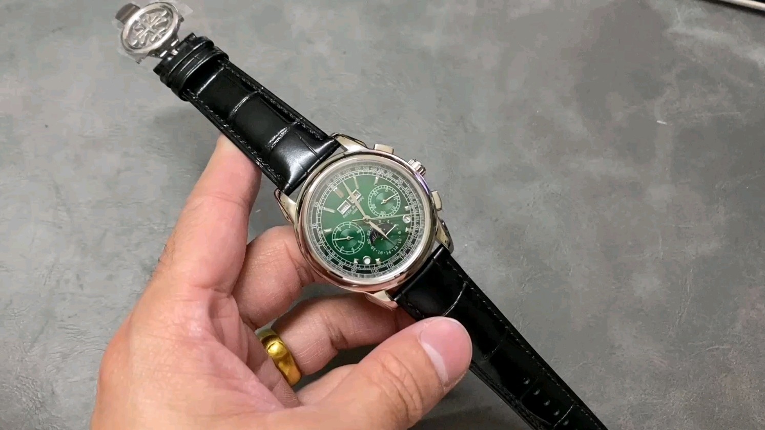 パテックフィリップ 多機能 41mm