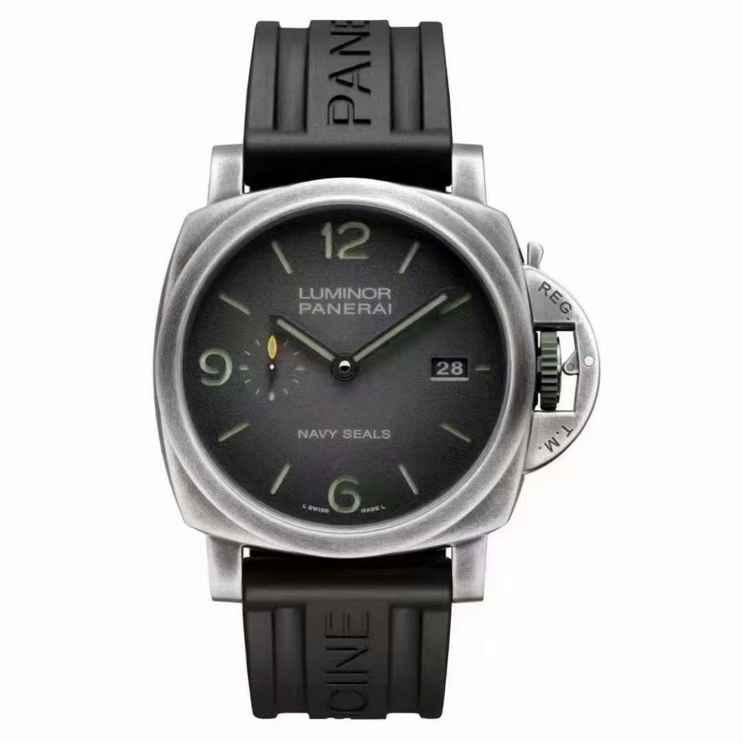 シールズ仕様？！限定版PAM1412の魅力に迫る