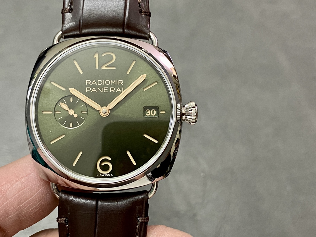 VS パネライ PAM1386 ノーガードブリッジ P.900ムーブメント 40mm