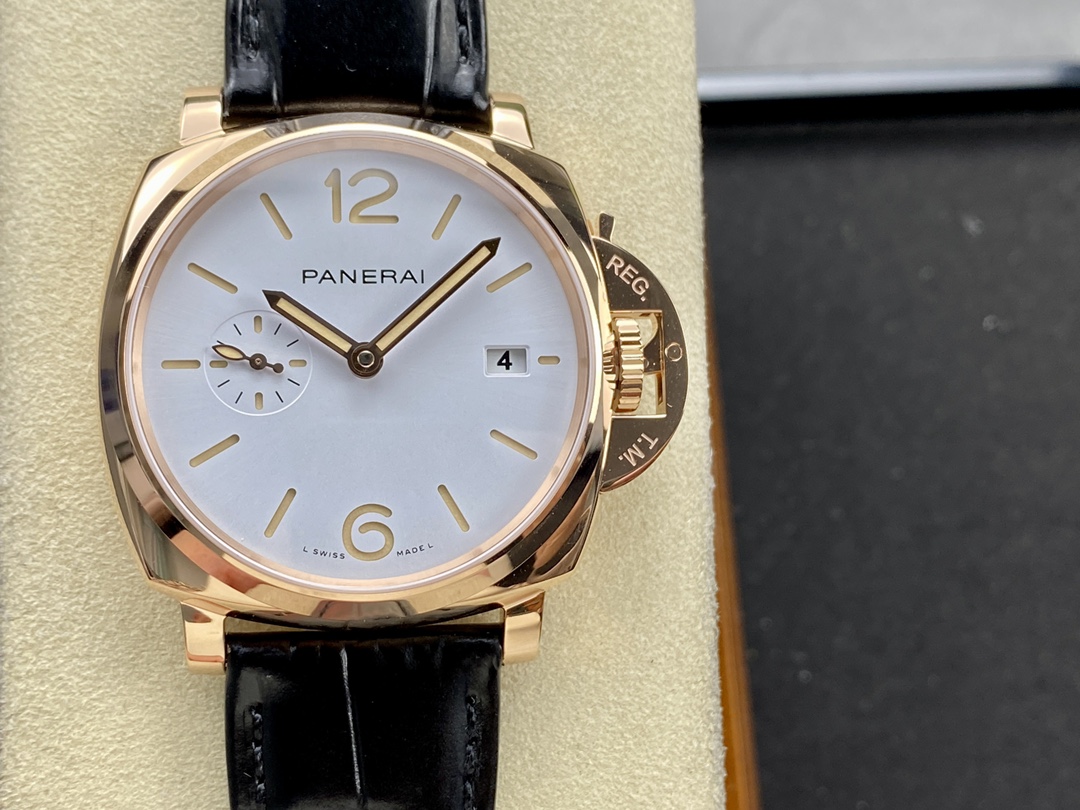Vs パネライ PAM1336モデル P.900ムーブメント 42mm スケルトンバック