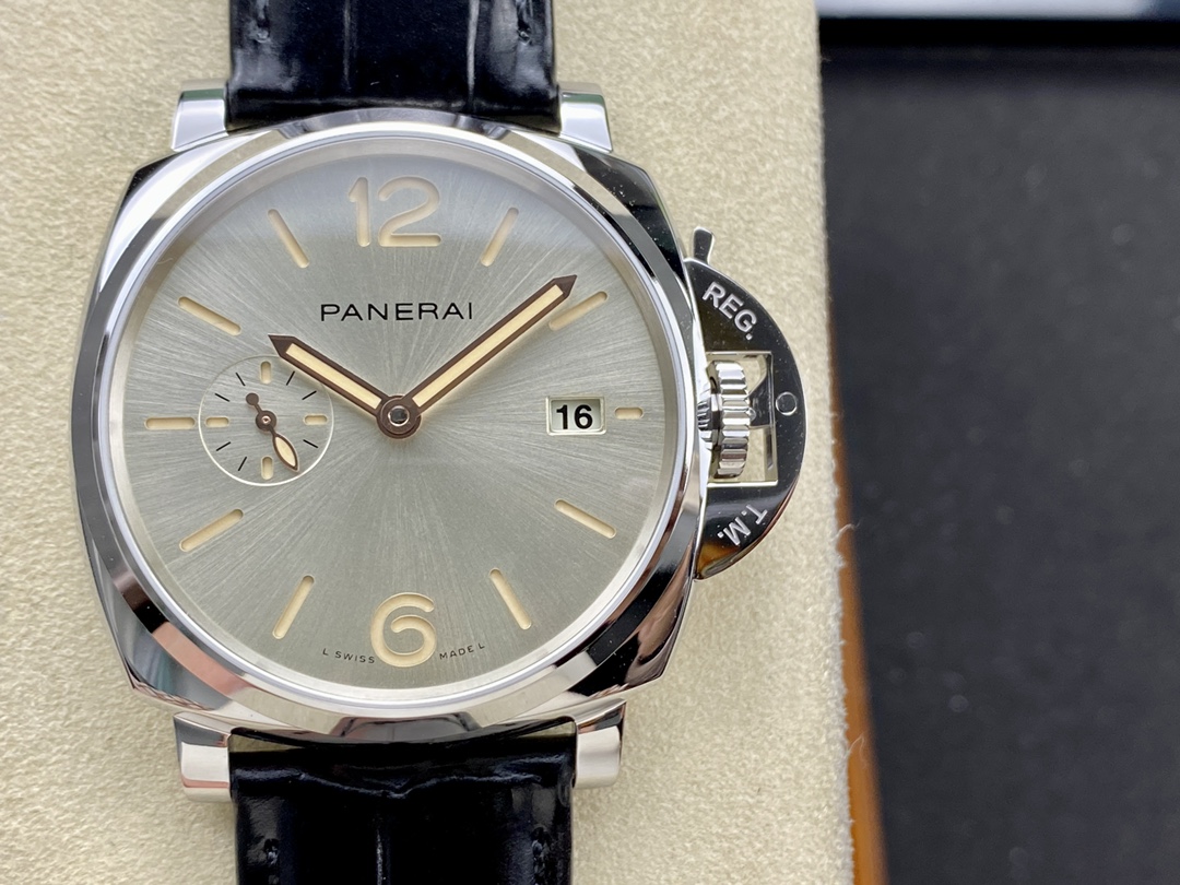 「パネライ PAM1249モデル P.900ムーブメント 42mm 密閉型ケース」