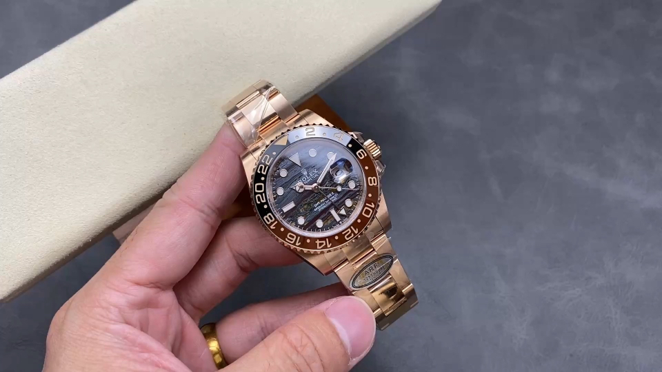 【レビュー】ロレックスARFモデルの魅力とは？独自の美しさを探る！