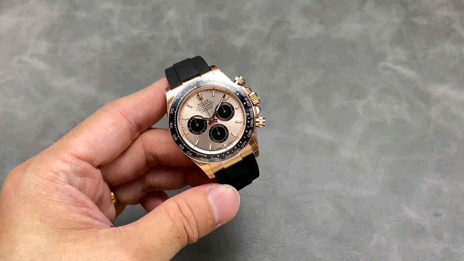 BT工房 ロレックス 新型ディトナ 4131ムーブメント 40mm