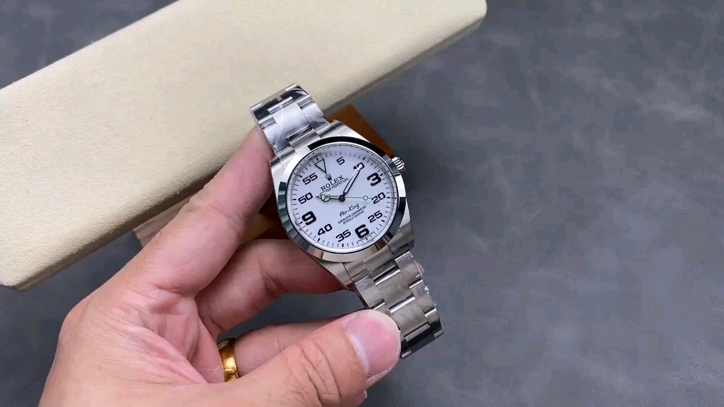 ロレックス エアキング116900