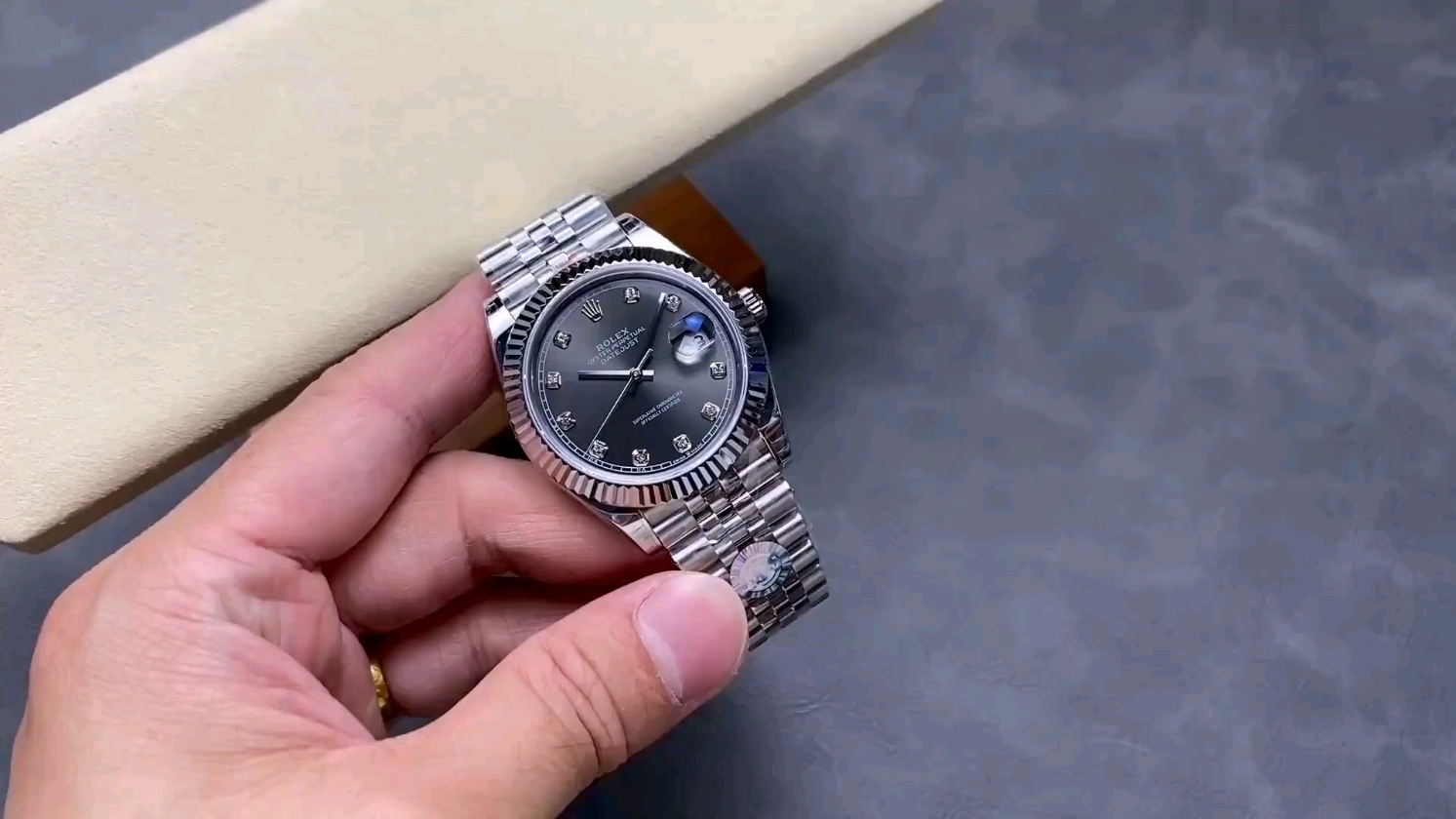 TWS ロレックス デイトジャスト 41mm 3235ムーブメント