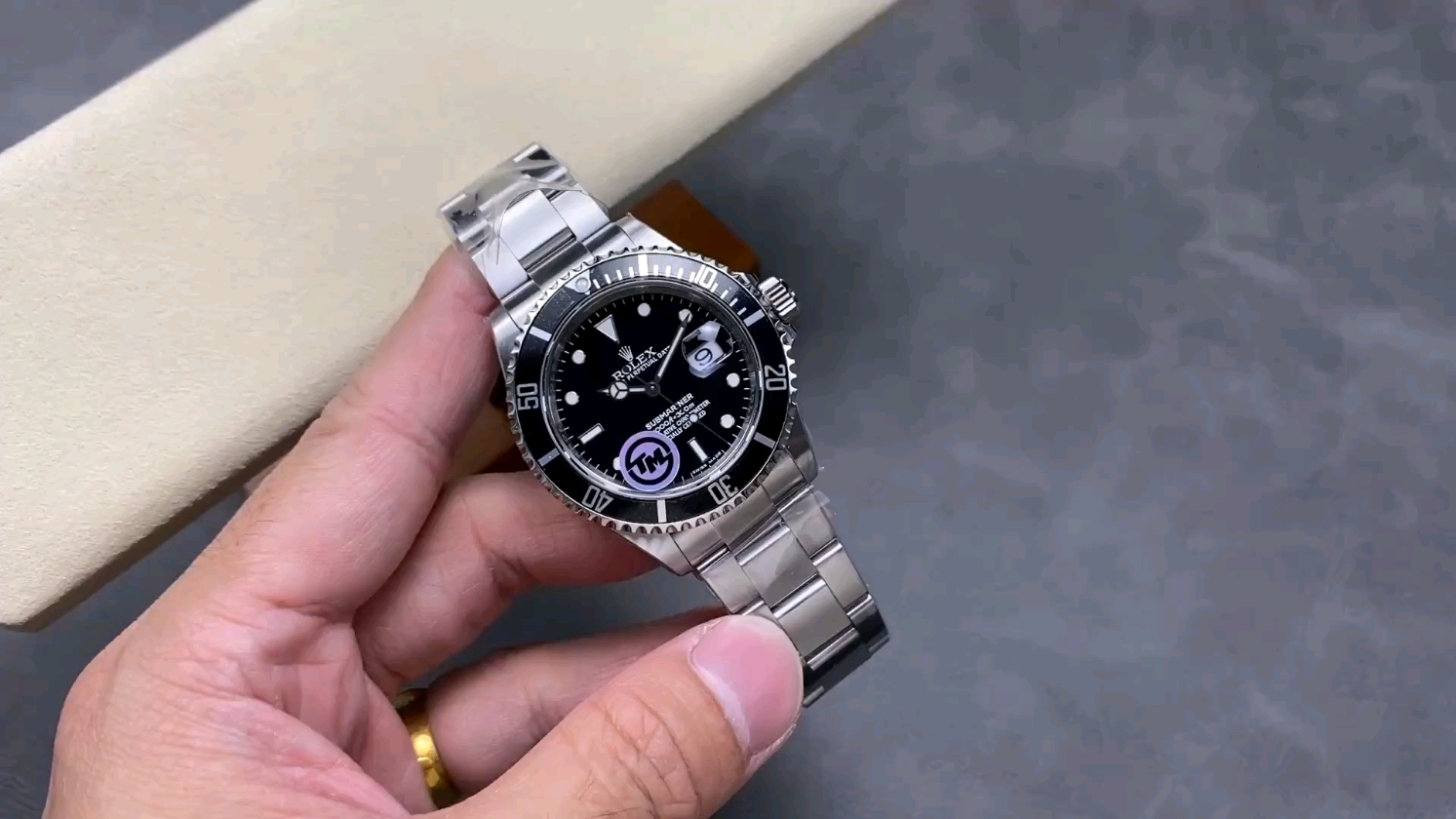 レトロな魅力！TM ファクトリーの復刻版SUBマリナーの実力はいかに？