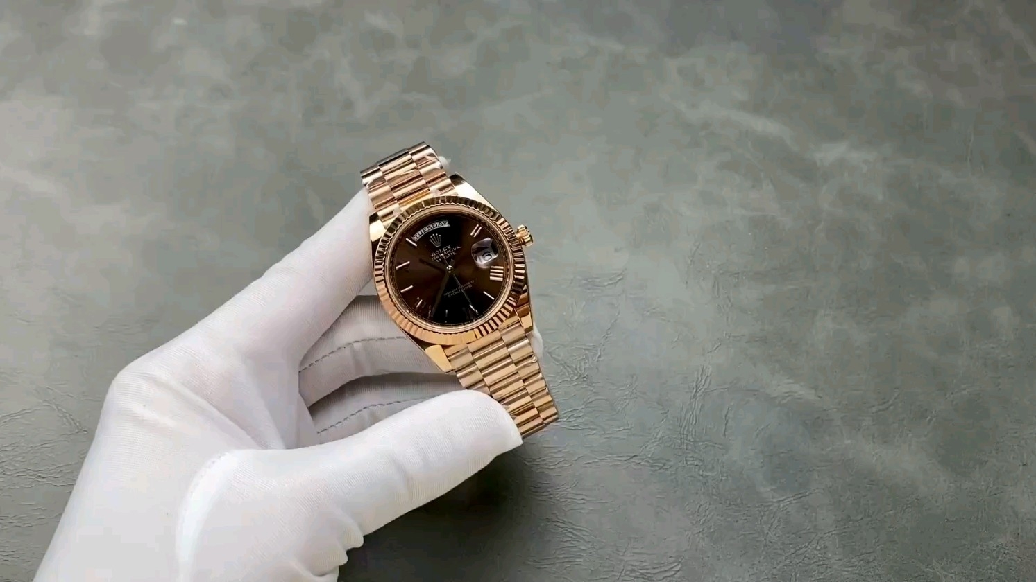 「ARF バランスホイール ウィークリーログ 40mm 3255ムーブメント」