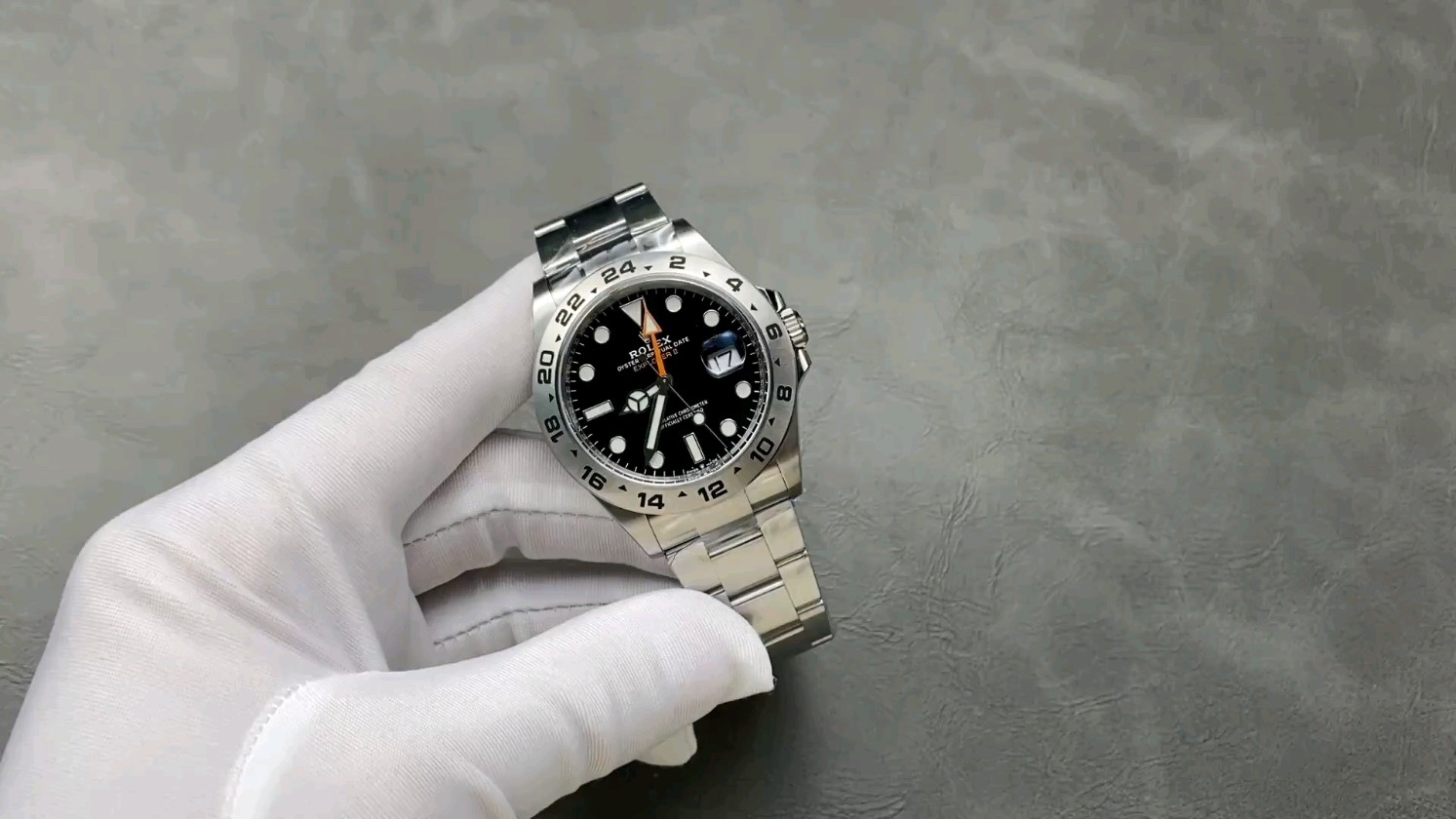 ロレックス エクスプローラーII 3285ムーブメント 42mm