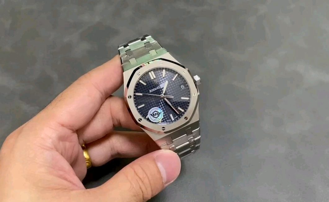 APSオーデマ ピゲ15500徹底レビュー！その魅力は五つの精巧な技術にあり？