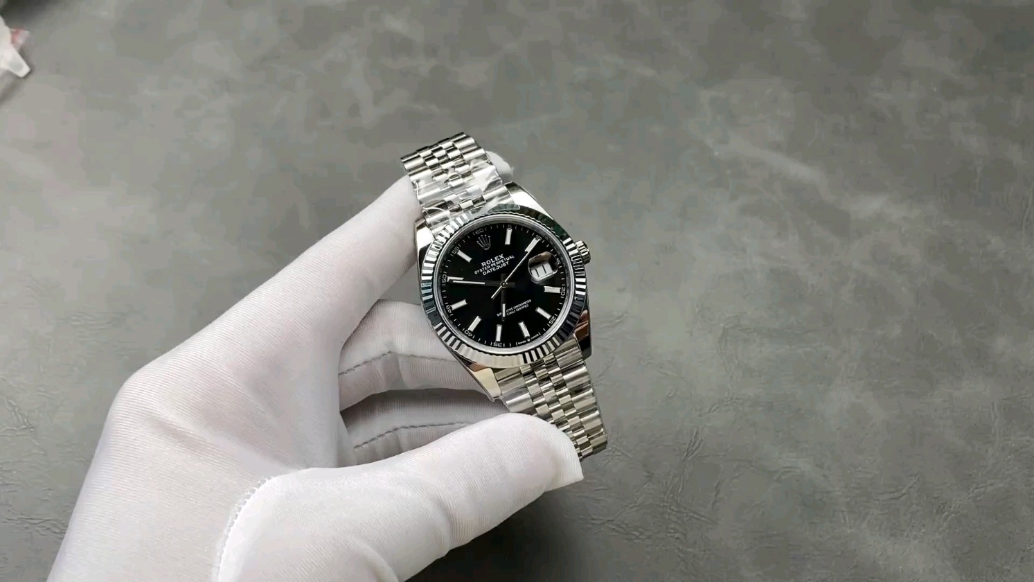 ロレックス デイトジャスト 41mm 3235ムーブメント 904Lステンレススチール